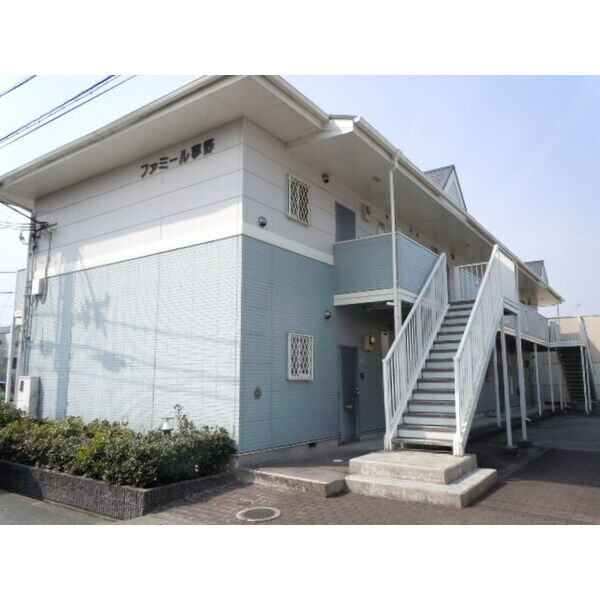 ファミール蓼野の外観
