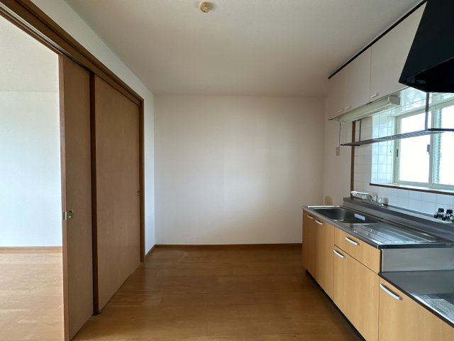 ファミール蓼野の居間・リビング