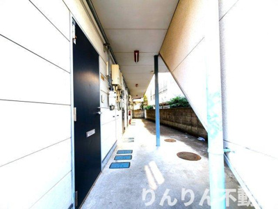 【ロビー】 | 第1メゾン吉岡 | 清潔なロビーです