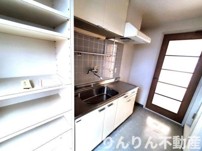 【キッチン】 | 第1メゾン吉岡 | キッチンでお料理をお楽しみください