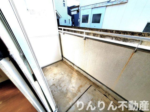 【バルコニー】 | 第1メゾン吉岡 | お洗濯にも便利なバルコニー付き
