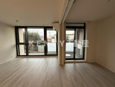 【洋室】 | ザ・ケンジントン・レジデンス上池台 | ゆったりした洋室です