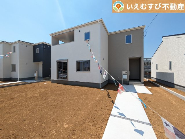 Livele Garden.S　鴻巣屈巣第3