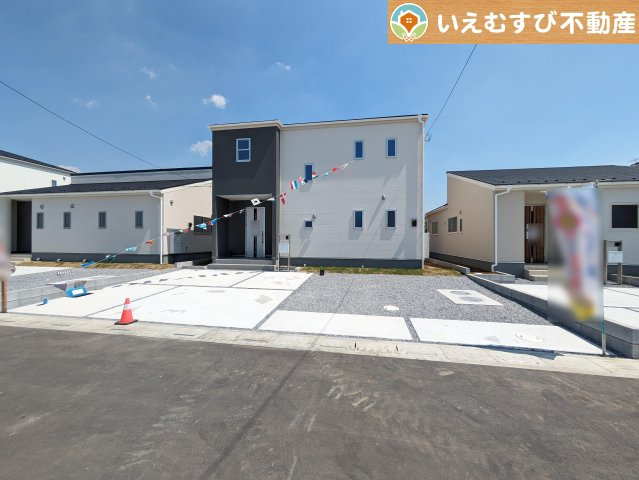 Livele Garden.S　鴻巣屈巣第3の駐車場