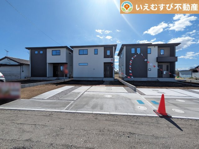 Zut PLUS　児玉郡上里町勅使河原5期の駐車場