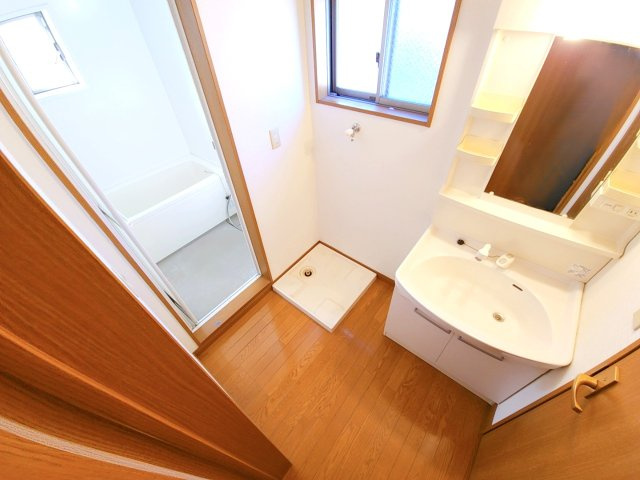 【洗面所】 | アズール若宮A | 違うお部屋のお写真となっております