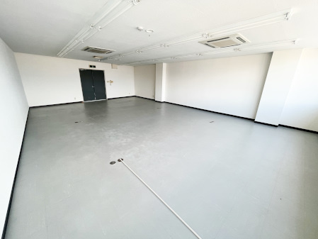 浜北中央ビルの内装