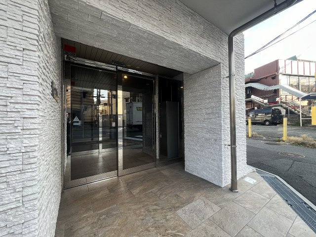 ループ北町のエントランス