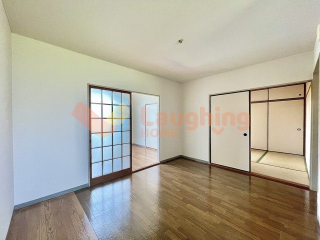 サンビレッジ津福の居間・リビング|ゆったり過ごせる居間です