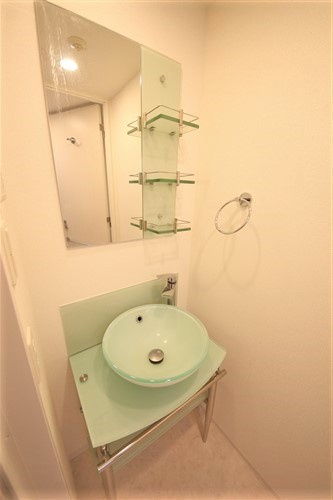 【洗面所】 | SERENiTE谷四