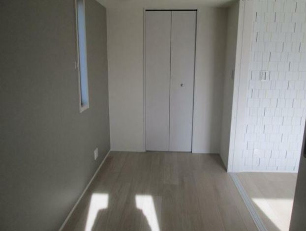 RAFFINE陣屋の洋室