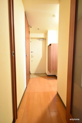 アスール江坂3rd 仲介手数料無料の玄関