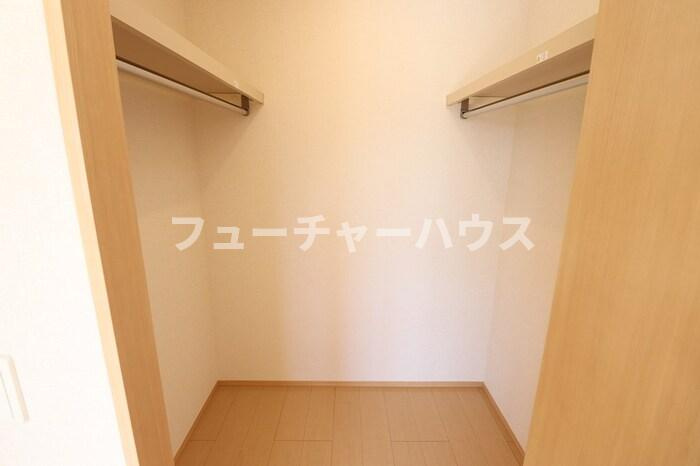 リヴェール見和の収納