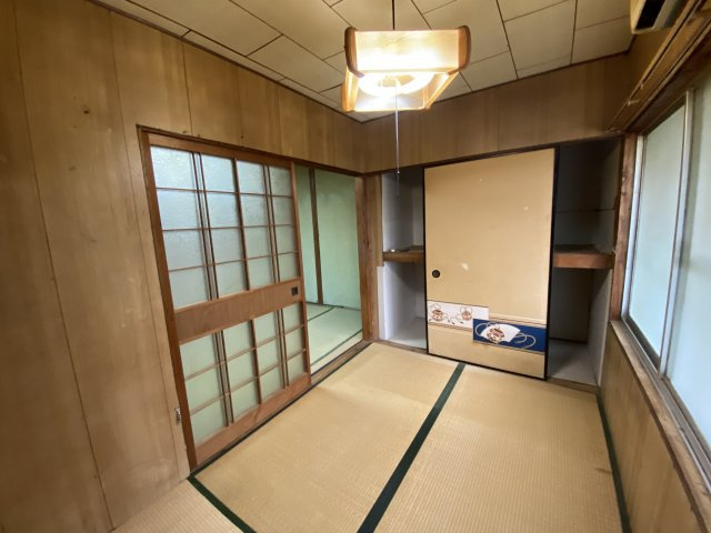 【居間・リビング】 | 里上アパート | ※同物件、別のお部屋の写真です