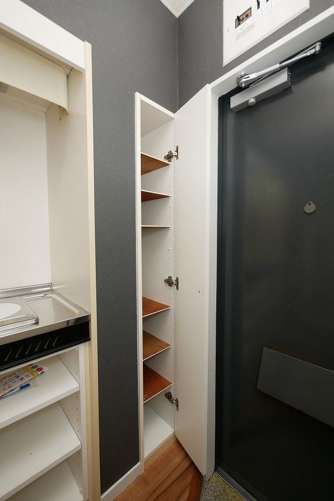 パレス戸坂桜東町の玄関|パレス戸坂桜東町　105号