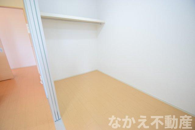 【寝室】 | 使い勝手のいい寝室です