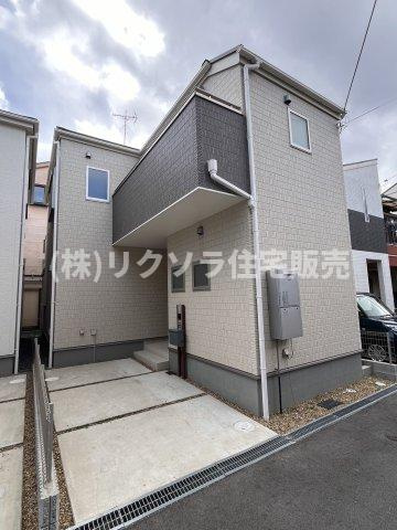 長栄寺町　一戸建ての外観|新しい生活にいかがでしょうか？外観はお住まいの顔になります。こだわりたいポイントですね。外壁塗装や屋根塗装のご相談も承っております。
■現地内覧・資金計画相談・住宅ローン相談もお問合せ受付中■