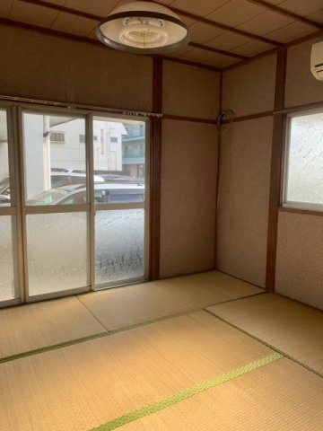 高倉アパートの和室