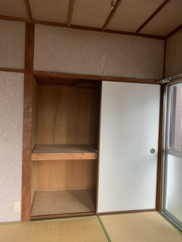 高倉アパートの収納