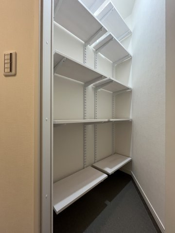 ベイホーム市川の収納
