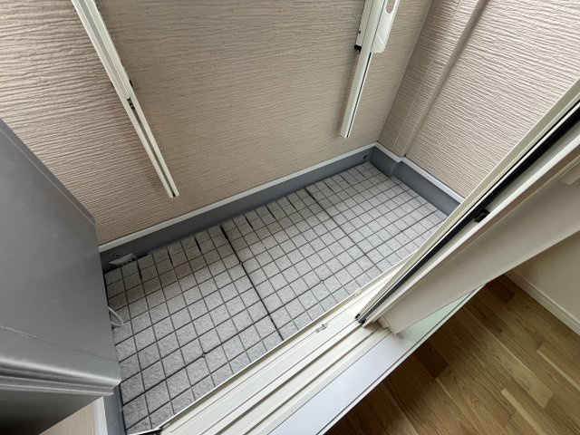 ベイホーム市川のバルコニー