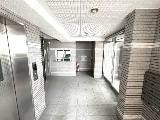 ライフコート東仙台のエントランス