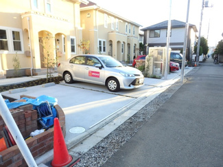 ★敷地内駐車場★（空き状況・使用料等詳細はご確認下さい）