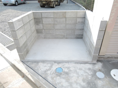 敷地内ゴミ捨て場