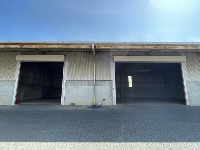 深萩町堆肥舎のエントランス
