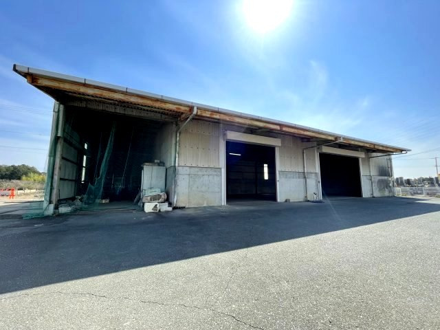 深萩町堆肥舎の外観