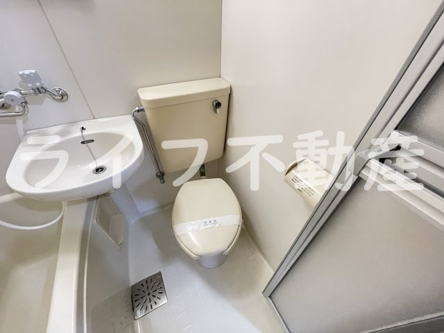 エスタイル小阪のトイレ|清潔感のあるトイレです