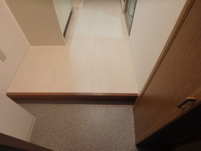 【玄関】 | クリスタルカーサⅡ | 玄関です