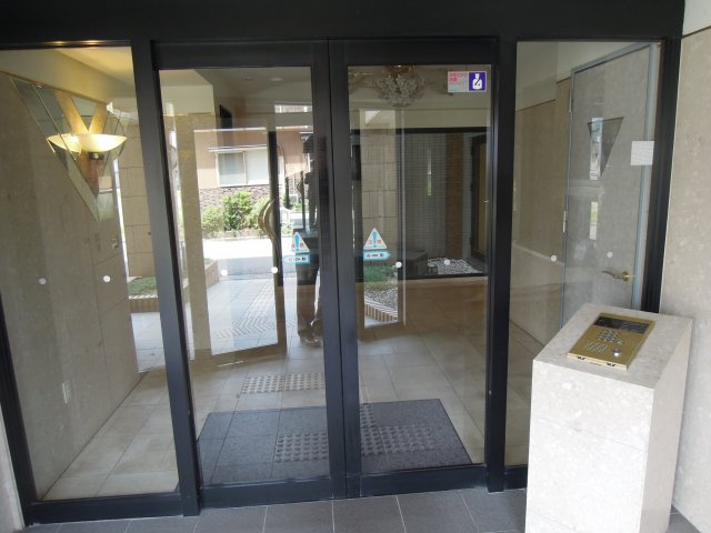 アパガーデンコート城東(投資)のエントランス