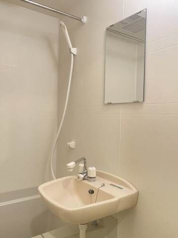 バーミープレイス国立の洗面所