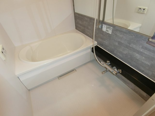 エクセルAの浴室