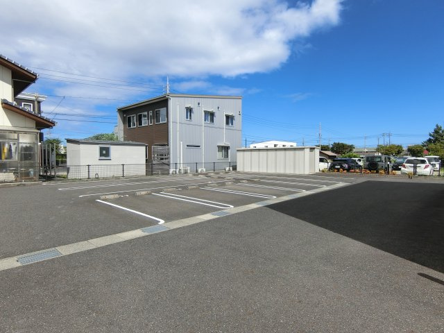【駐車場】 | フォレスト・ハハキＣ