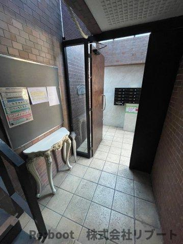 ローズマンション南行徳のエントランス