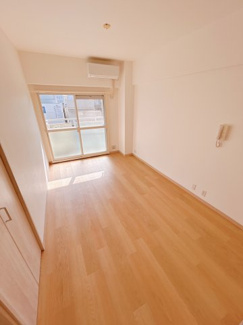 【洋室】 | エール新谷