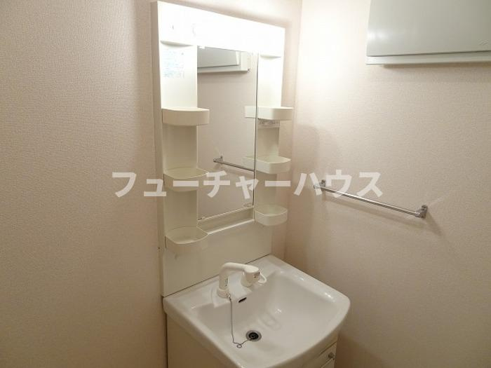 ＲＯＹＡＬ　ＧＡＲＤＥＮ　ＣＡＳＡＨＡＲＡの洗面所
