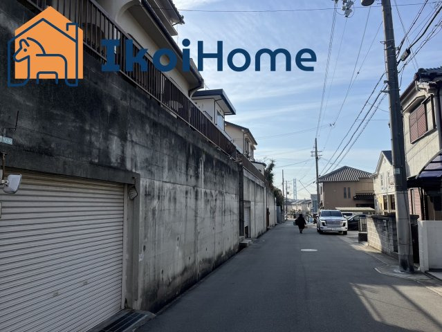 明石市東朝霧丘　古家付　土地の周辺|●資料・カタログのご請求無料●現地見学可能●建築条件なしの為、お好きなハウスメーカーにて建築可能です。