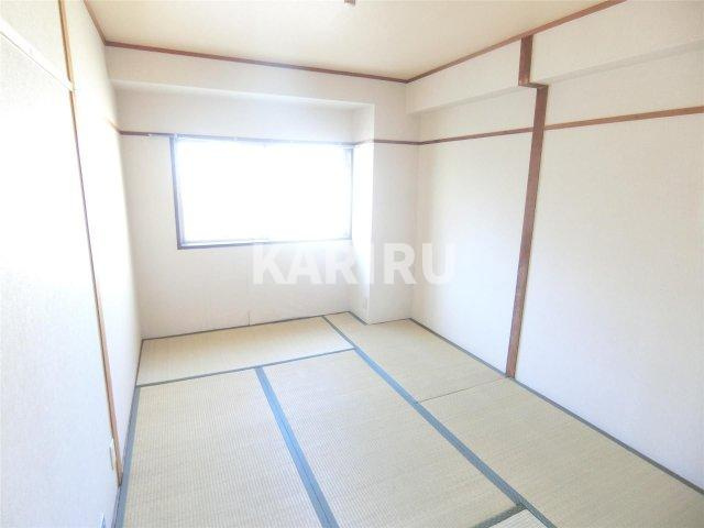 シャンボール鶴見の和室