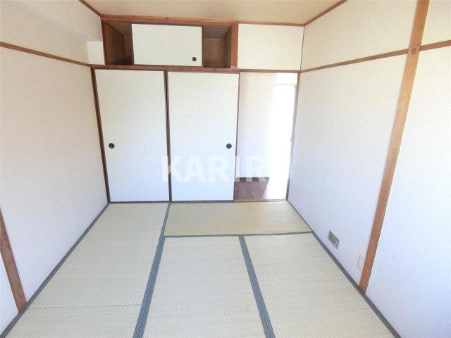 シャンボール鶴見の和室