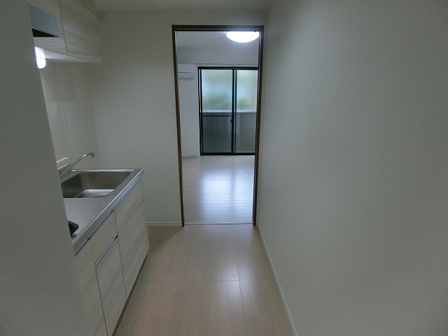 ドエル小松SOUTHの内装