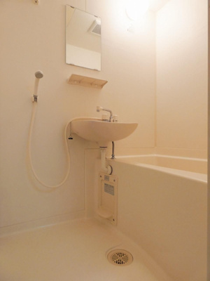 【浴室】 | キャニオン オーク 竹下 | 別号室の写真になります。現況優先。