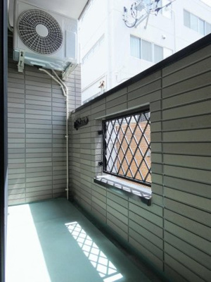 【バルコニー】 | キャニオン オーク 竹下 | 別号室の写真になります。現況優先。