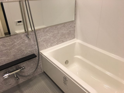 【浴室】 | Ropponmatsu View Apartment | 別号室の写真になります。現況優先。