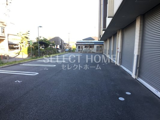【駐車場】 | エリュシオン竜美ヶ丘 | 駐車スペースもあります
