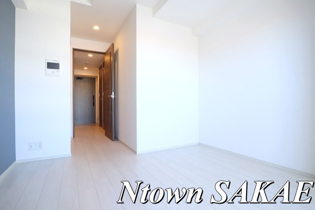 【居間・リビング】 | S-RESIDENCE平安通 | ゆったり過ごせる居間です