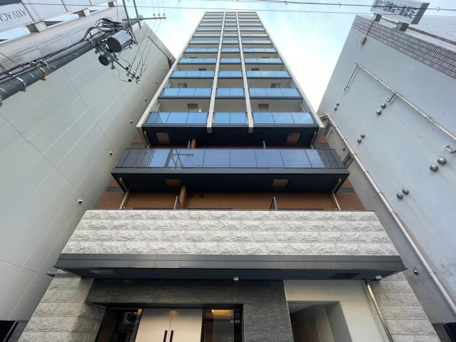 S-RESIDENCE大阪上本町の外観
