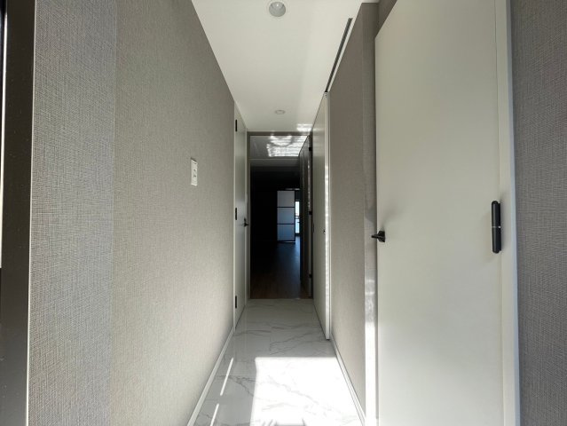 S-RESIDENCE大阪上本町の玄関